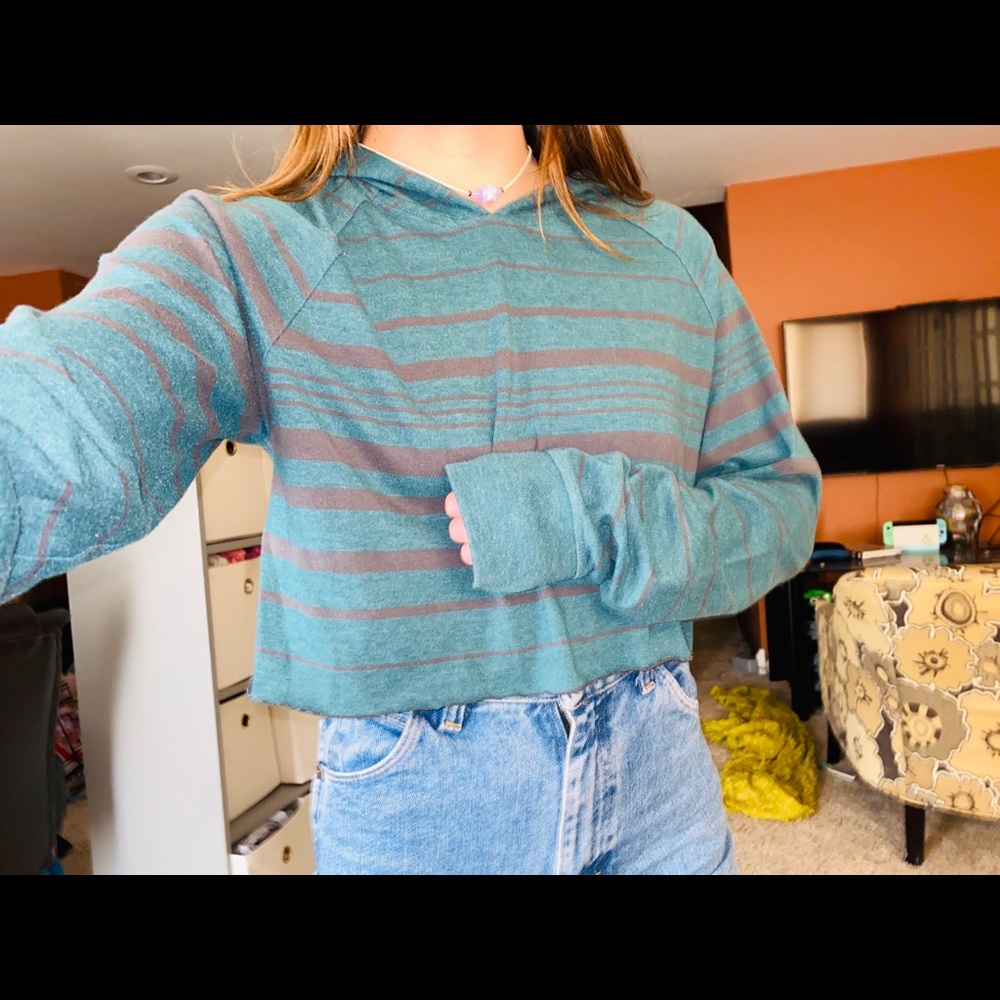 Cropped hoodie with black & green stripes (:
